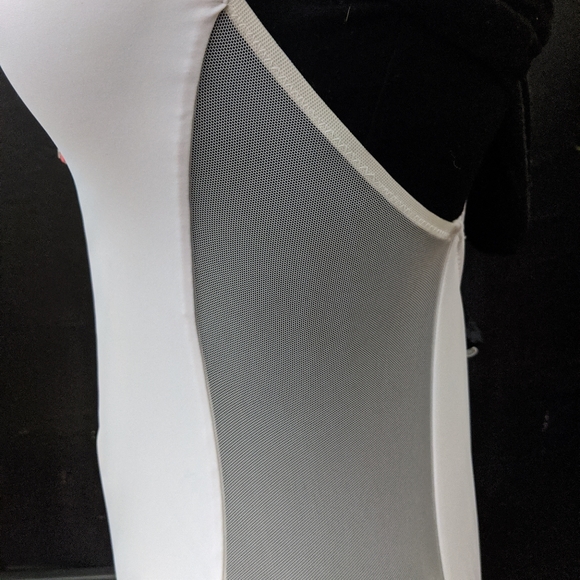 White cross back zipper swimsuit - Picture 5 of 7